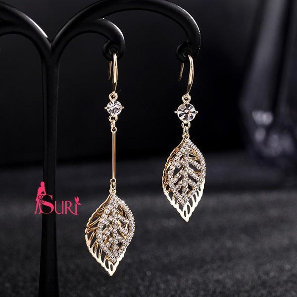 Bông Tai Bất Đối Xứng Lá Kép Đính Đá Dạng Móc