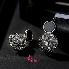 Bông tai tòn teng vuông đá xám