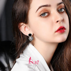 Bông tai tòn teng vuông đá xám