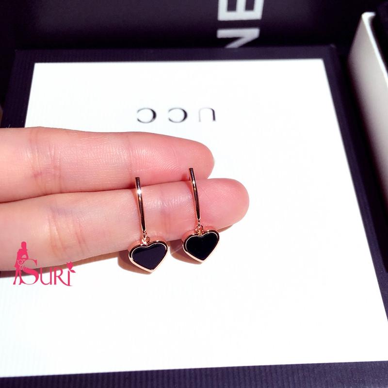 Bong Tai Tòn Teng Trái Tim Đen Viền Vàng