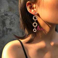 Bông Tai Tòn Teng 3 Khoen Đá Trắng Dáng Dài