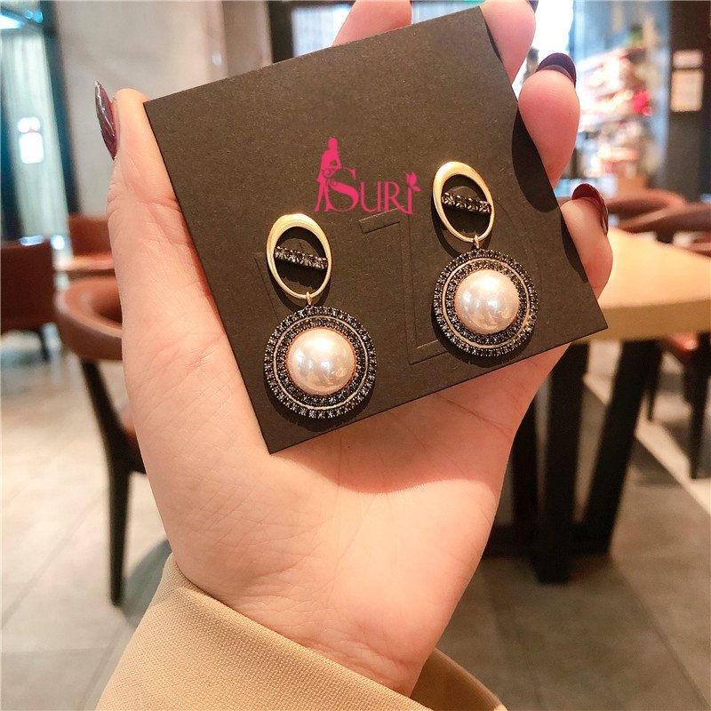 Bông Tai Tòn Teng Quả Cầu Ngọc Trai Viền Đá Đen 2 Lớp