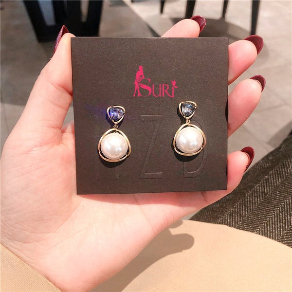 Bông Tai Tòn Teng Đá Tam Giác Ngọc Trai Trắng